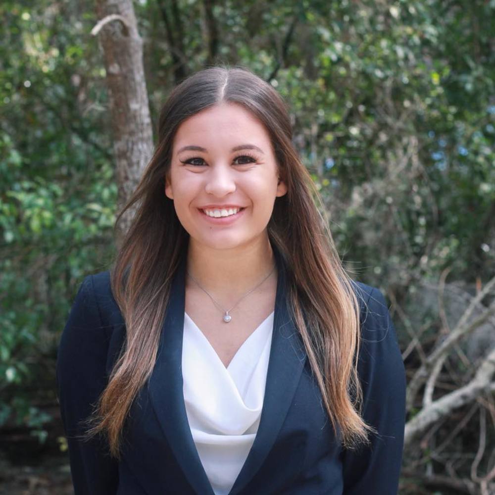 Meet your Posher, Emily